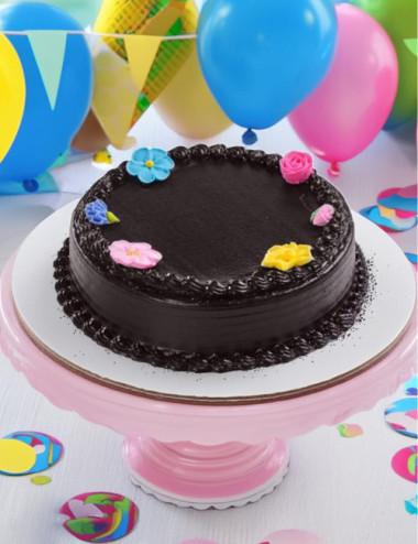 Classic Choco Blooms 9 inch round (Goldilocks Cake)