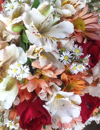 Betty Bridal bouquet -  Pangasinan Flower Shop - Dagupan City, Pangasinan, Philippines